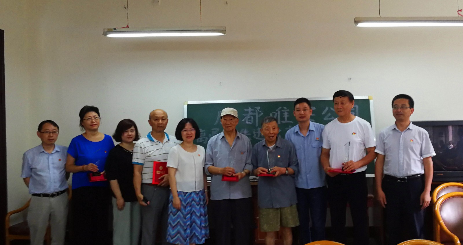 IMG_20180627_151444_副本.jpg IMG_20180627_151444_副本.jpg